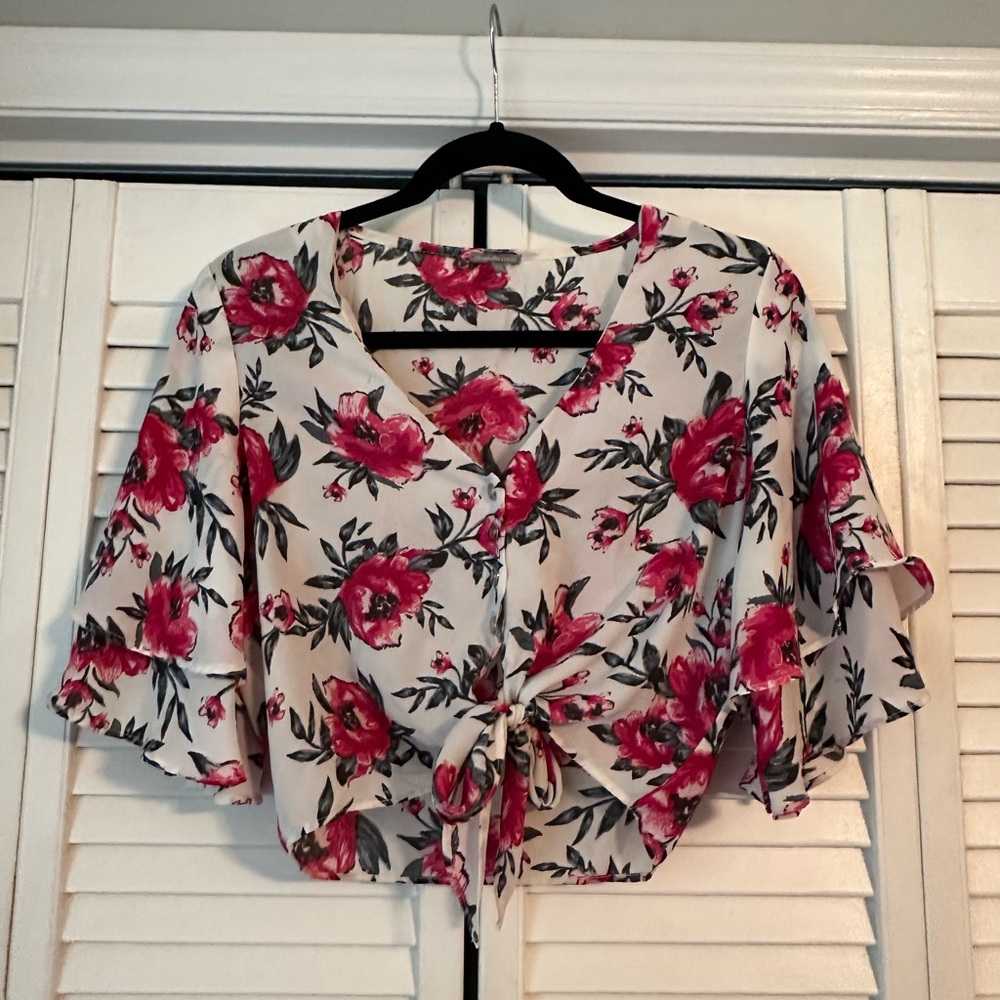 Floral crop top